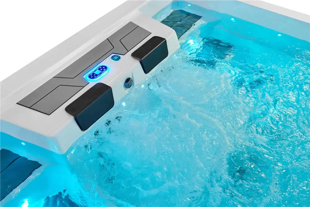 Плавательный SPA-бассейн FSPA IP-3212Pro (рис.6) Плавательный SPA-бассейн FSPA IP-3212Pro (рис.6)